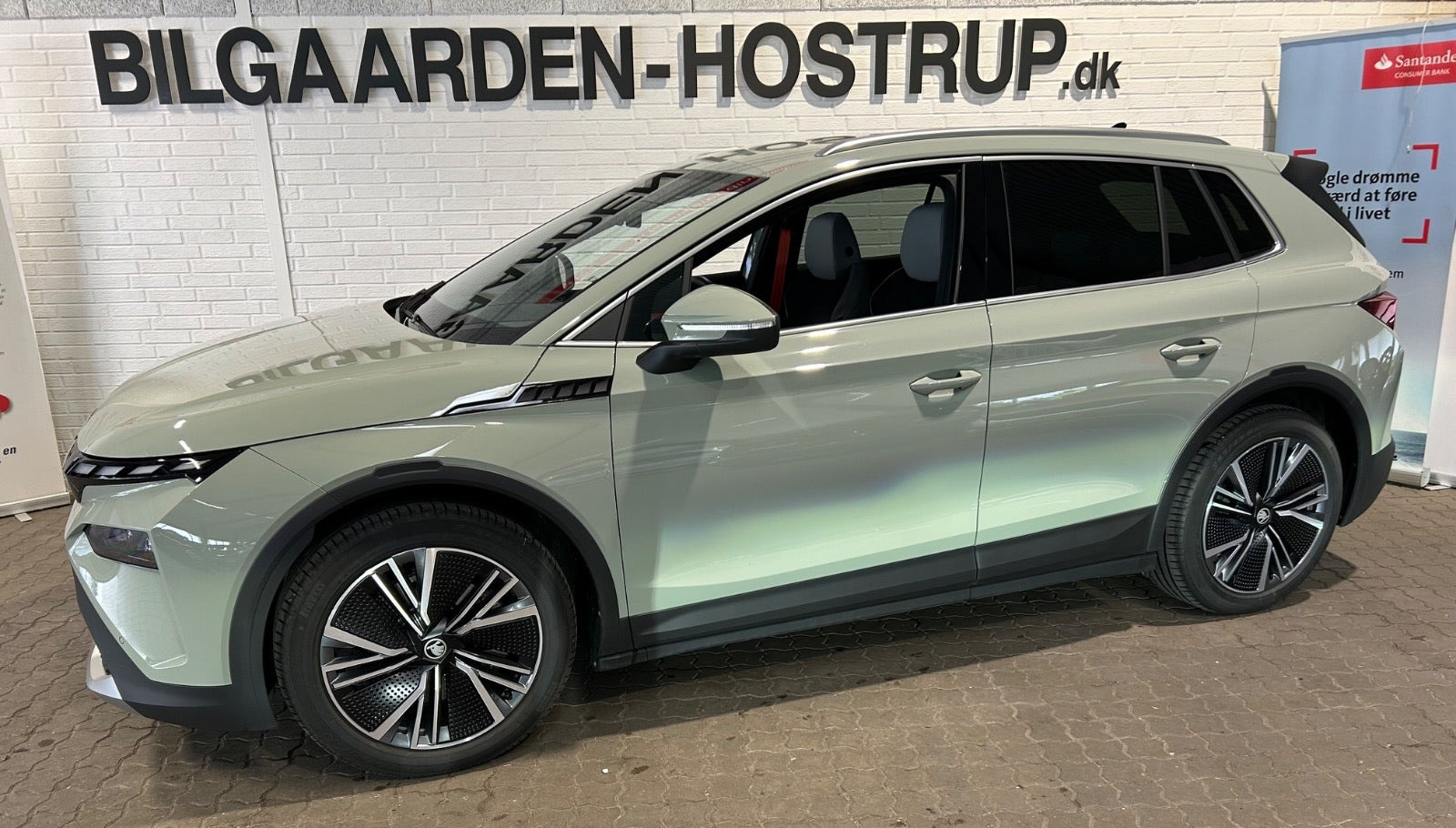 Grøn Skoda Elroq fra 2025