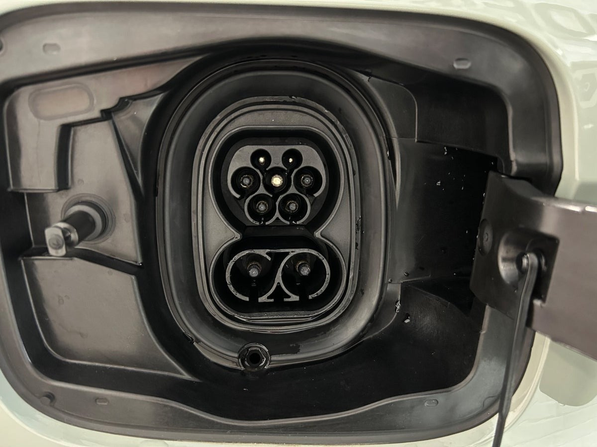 Grøn Skoda Elroq fra 2025