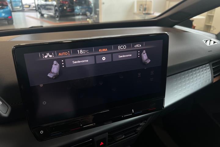 Grå Cupra Born fra 2024