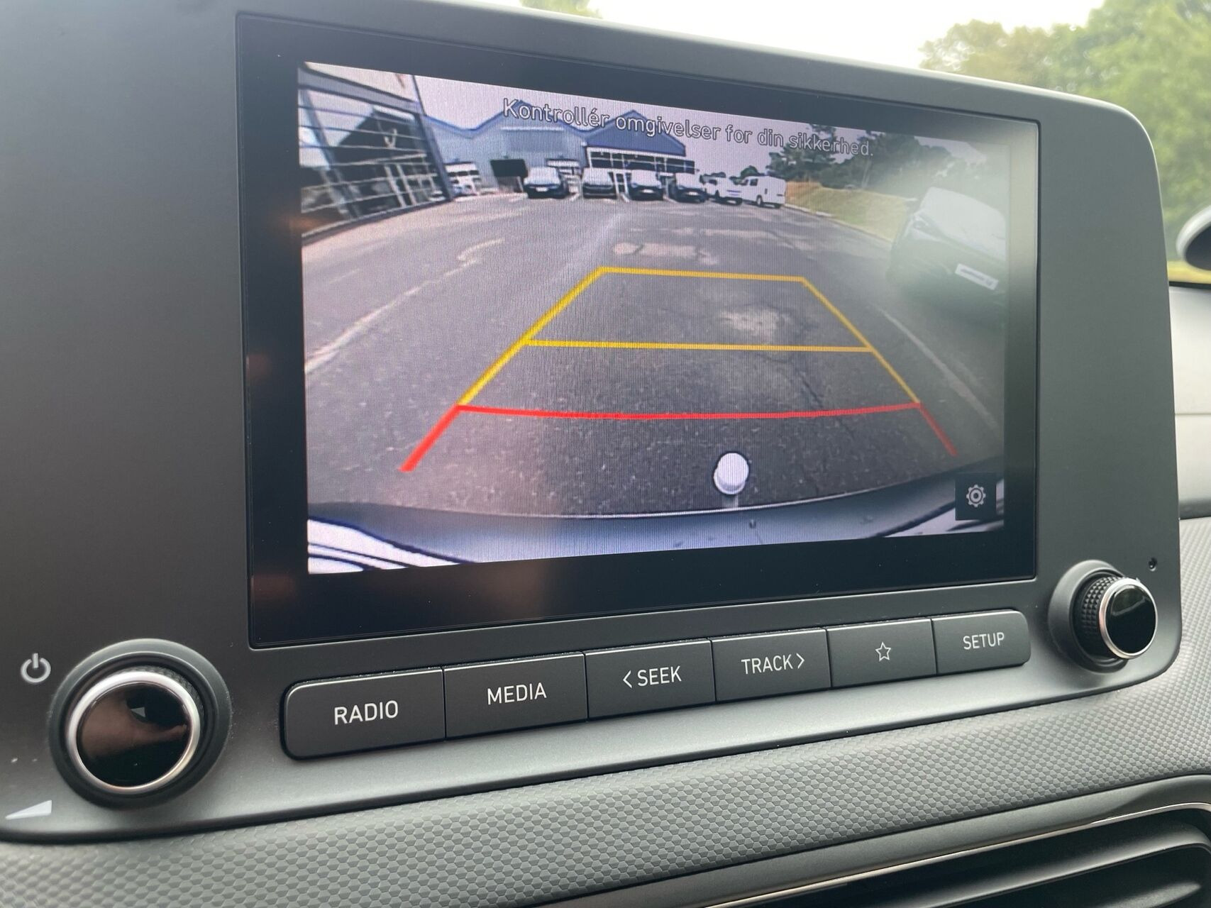 Hvid Hyundai Kona fra 2022
