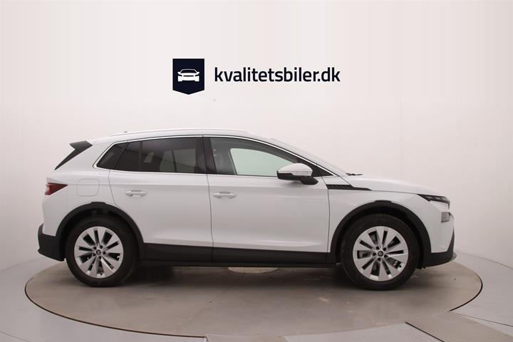 Hvid Skoda Elroq fra 2026
