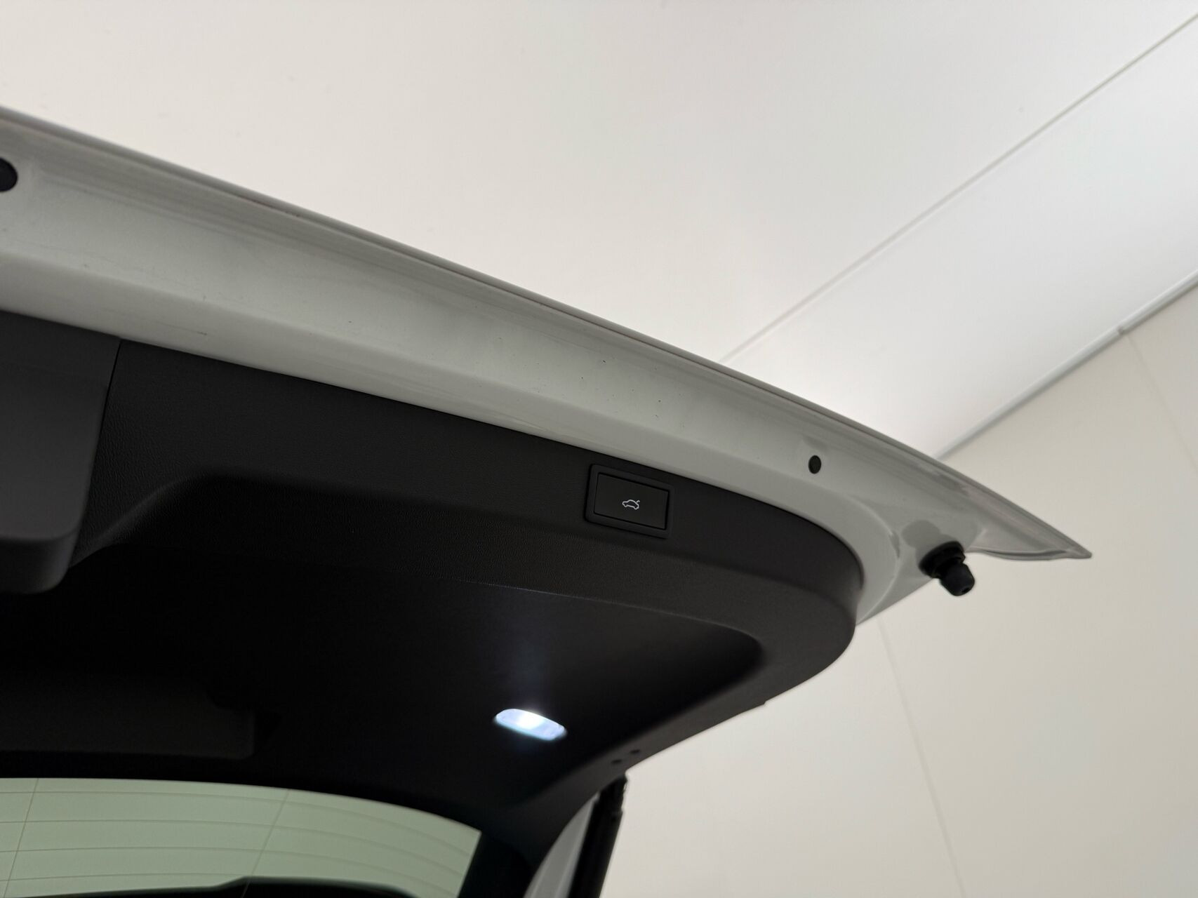 Hvid Skoda Elroq fra 2026