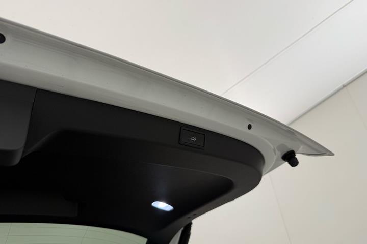 Hvid Skoda Elroq fra 2026