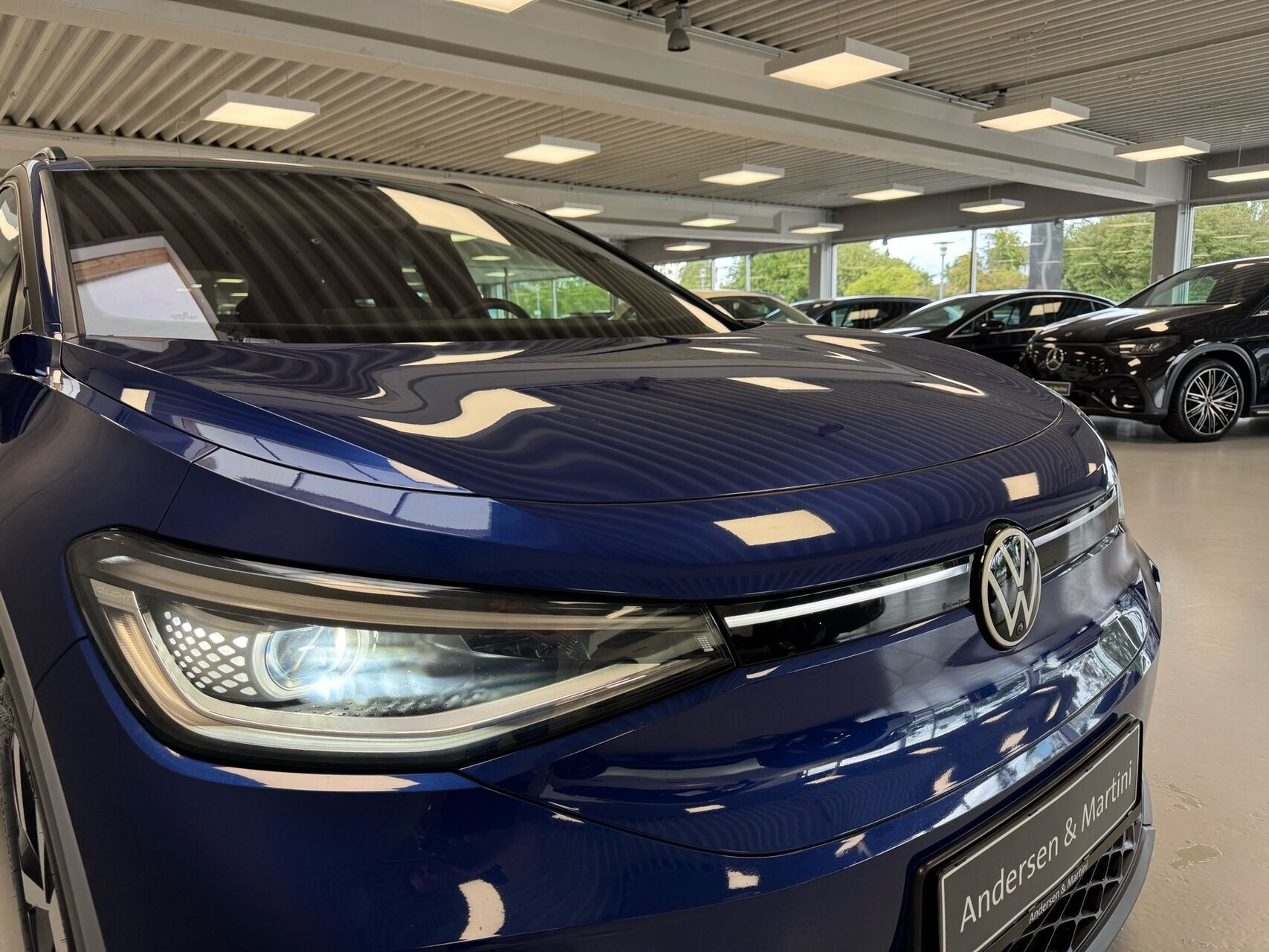 Blå VW ID.4 fra 2023
