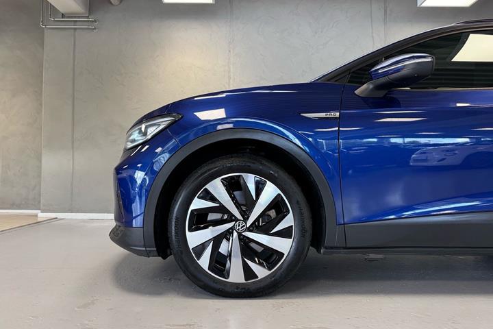 Blå VW ID.4 fra 2023