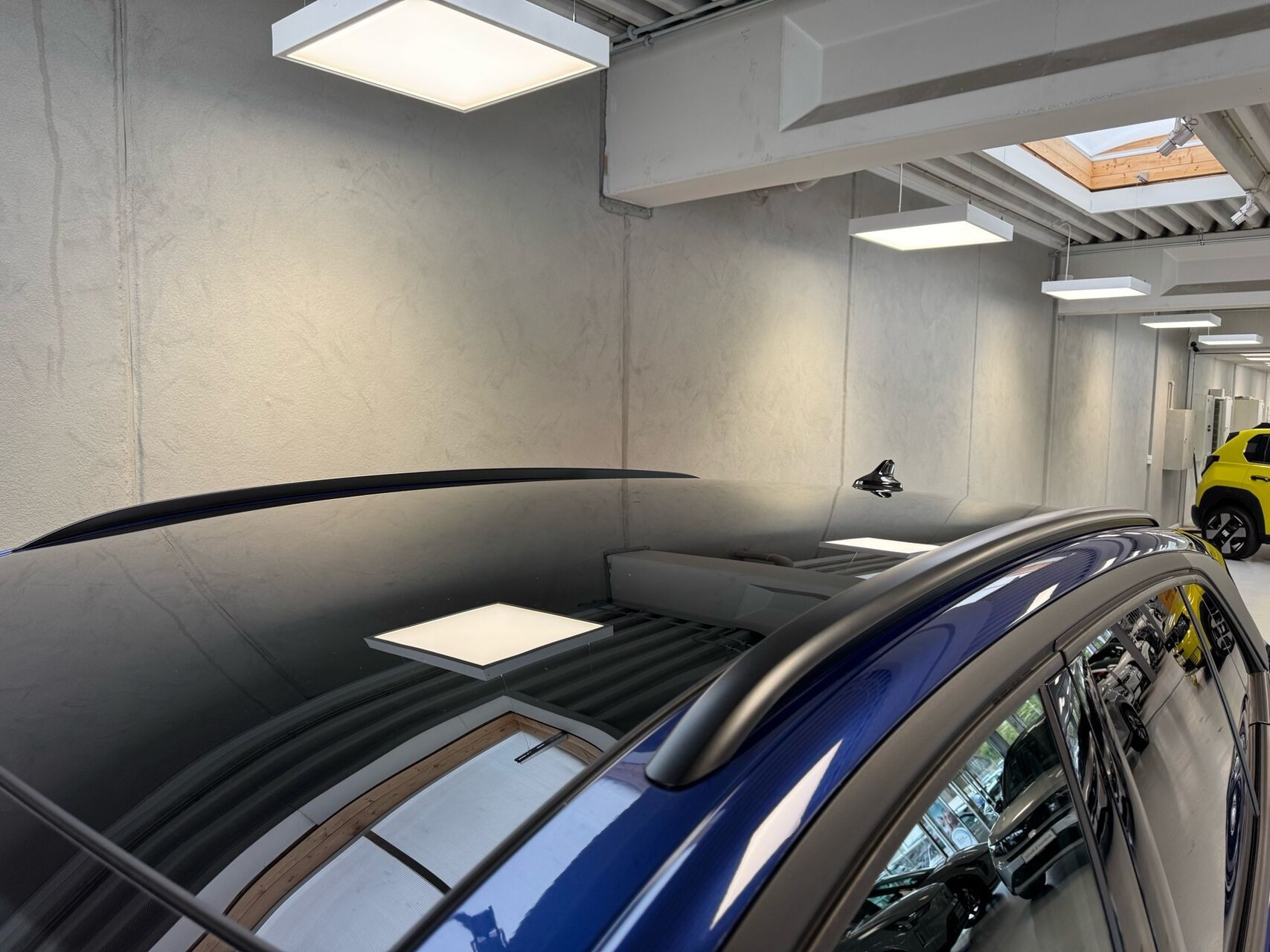 Blå VW ID.4 fra 2023