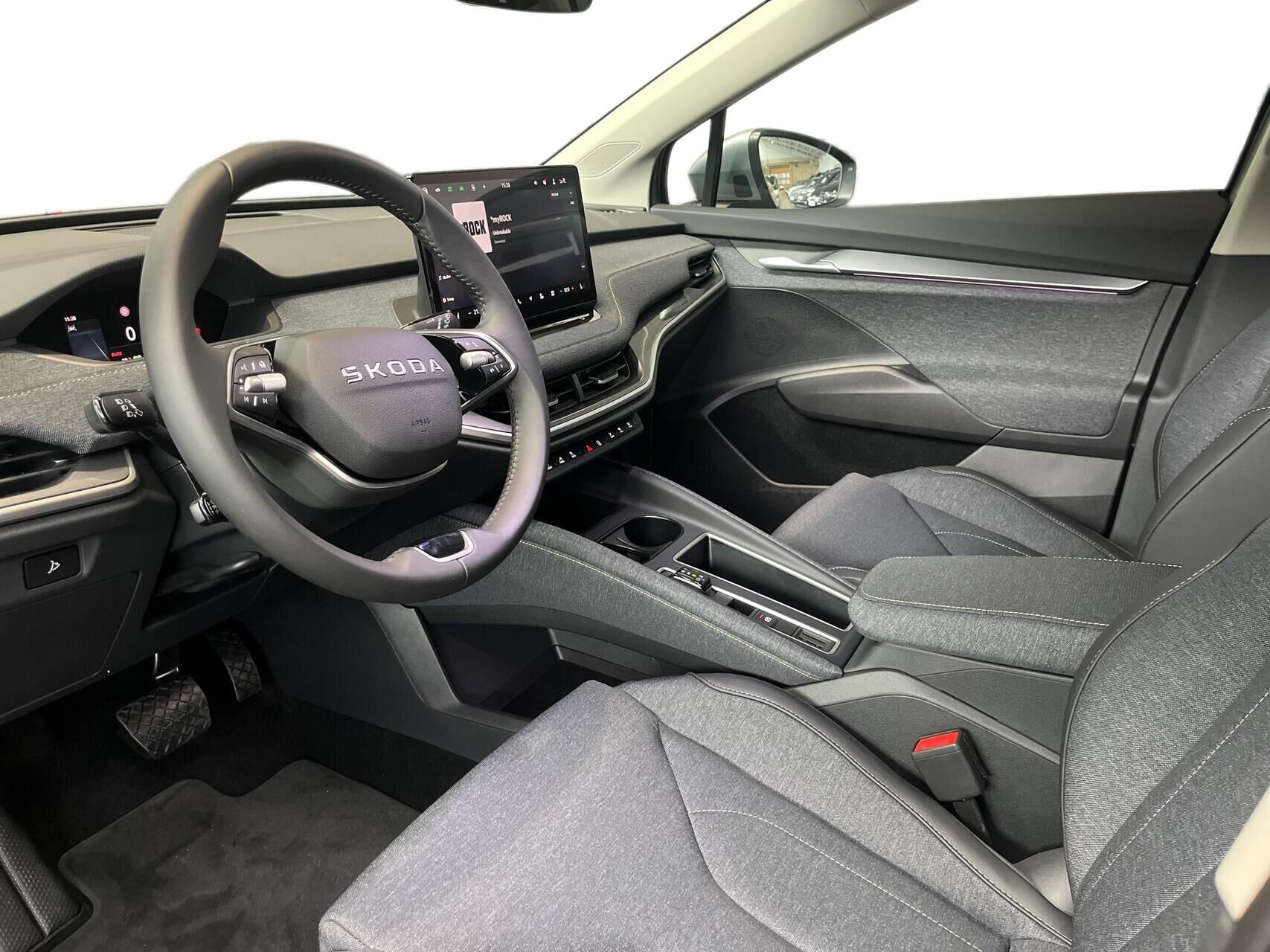 Grå Skoda Elroq fra 2026