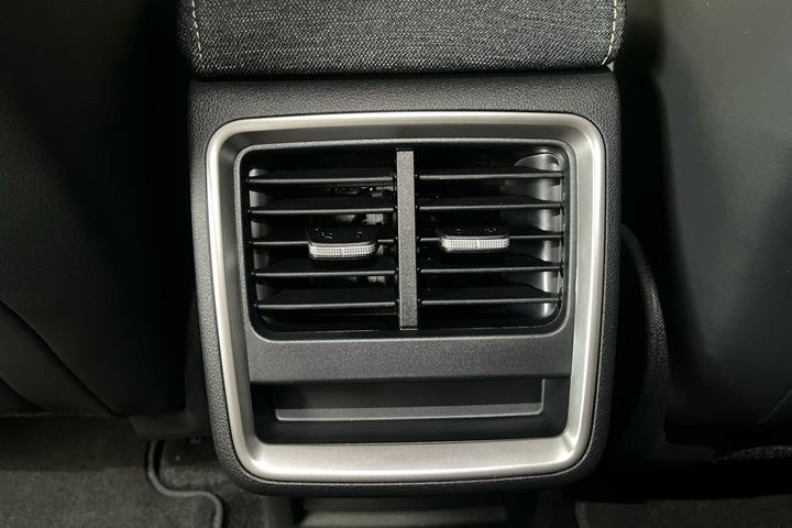 Grå Skoda Elroq fra 2026