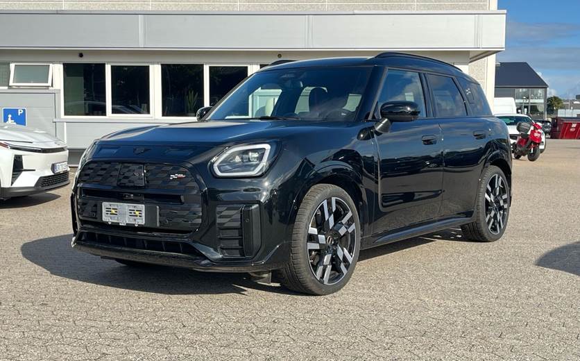 Mini Countryman E EL JCW Trim L 204HK 5d Aut.
