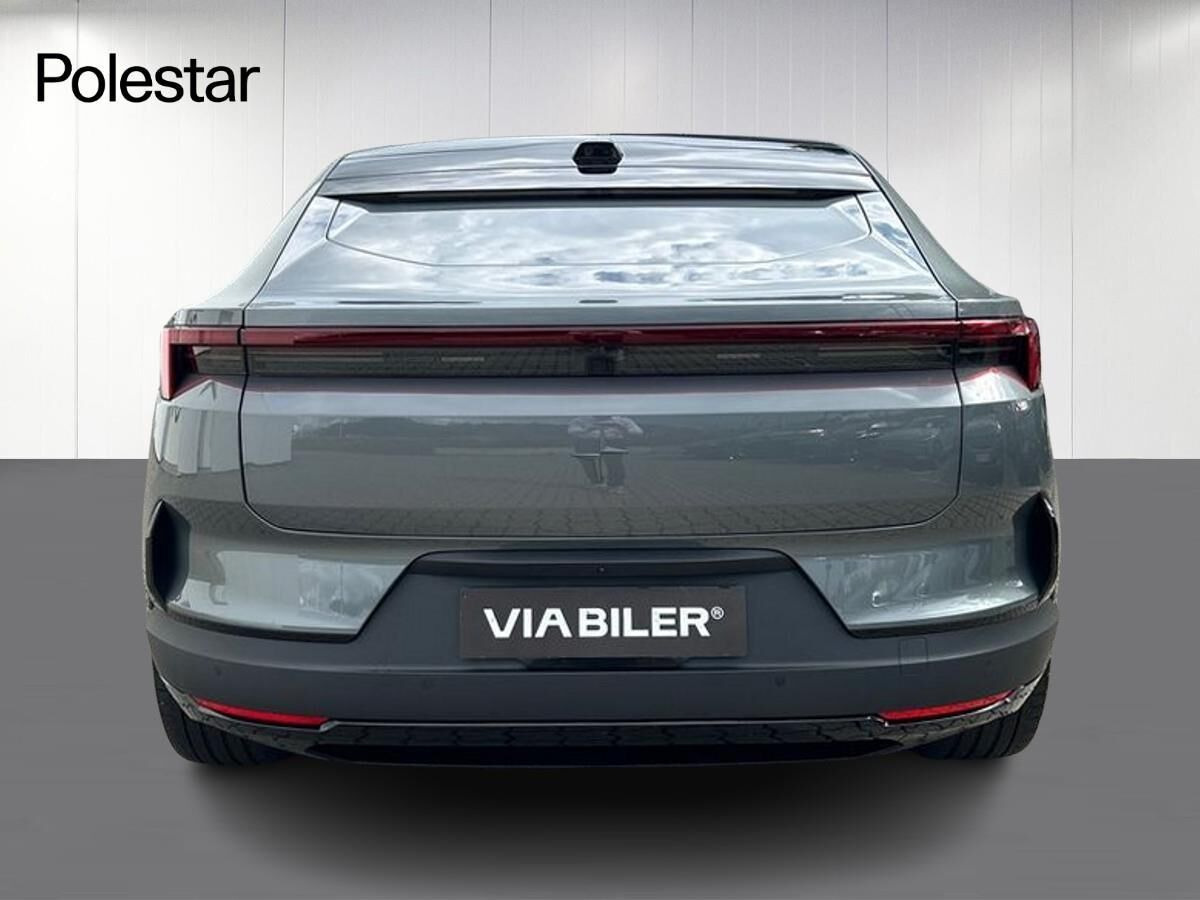 undefined Polestar 4 fra 2026
