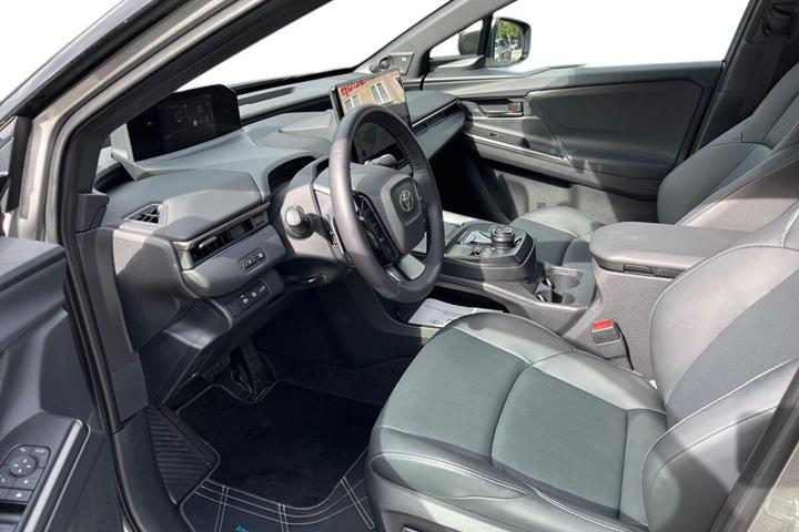undefined Toyota BZ4X fra 2026