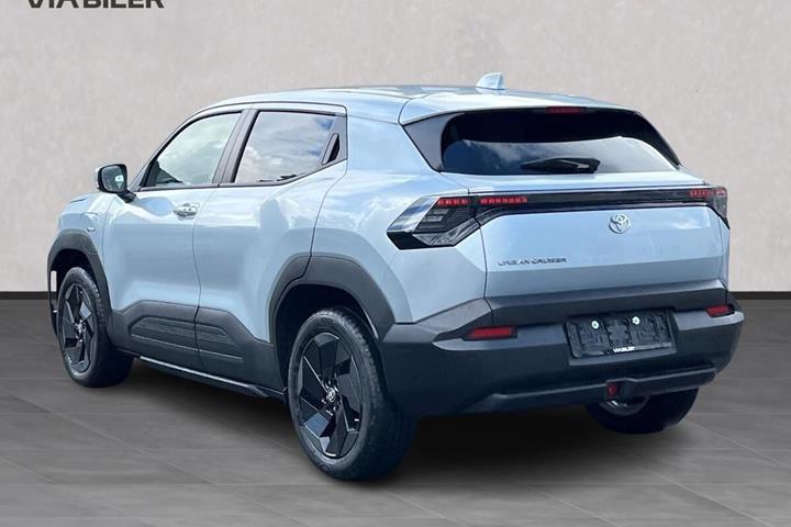 Grå Toyota Urban Cruiser fra 2026
