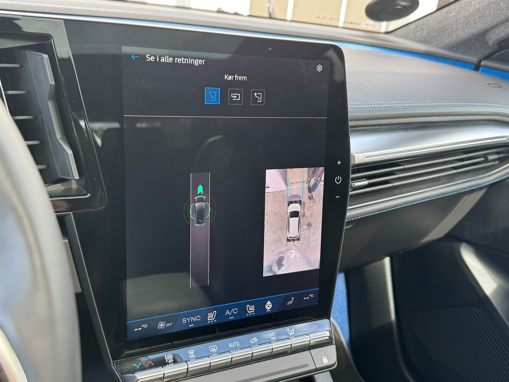 Grå Renault Scénic fra 2024