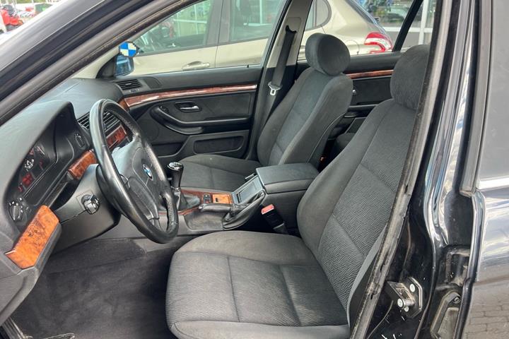undefined BMW 520i fra 1999