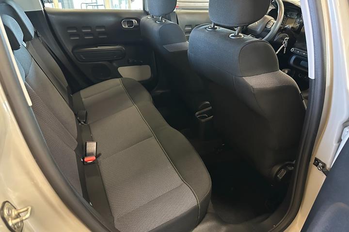 Grå Citroën C3 fra 2018