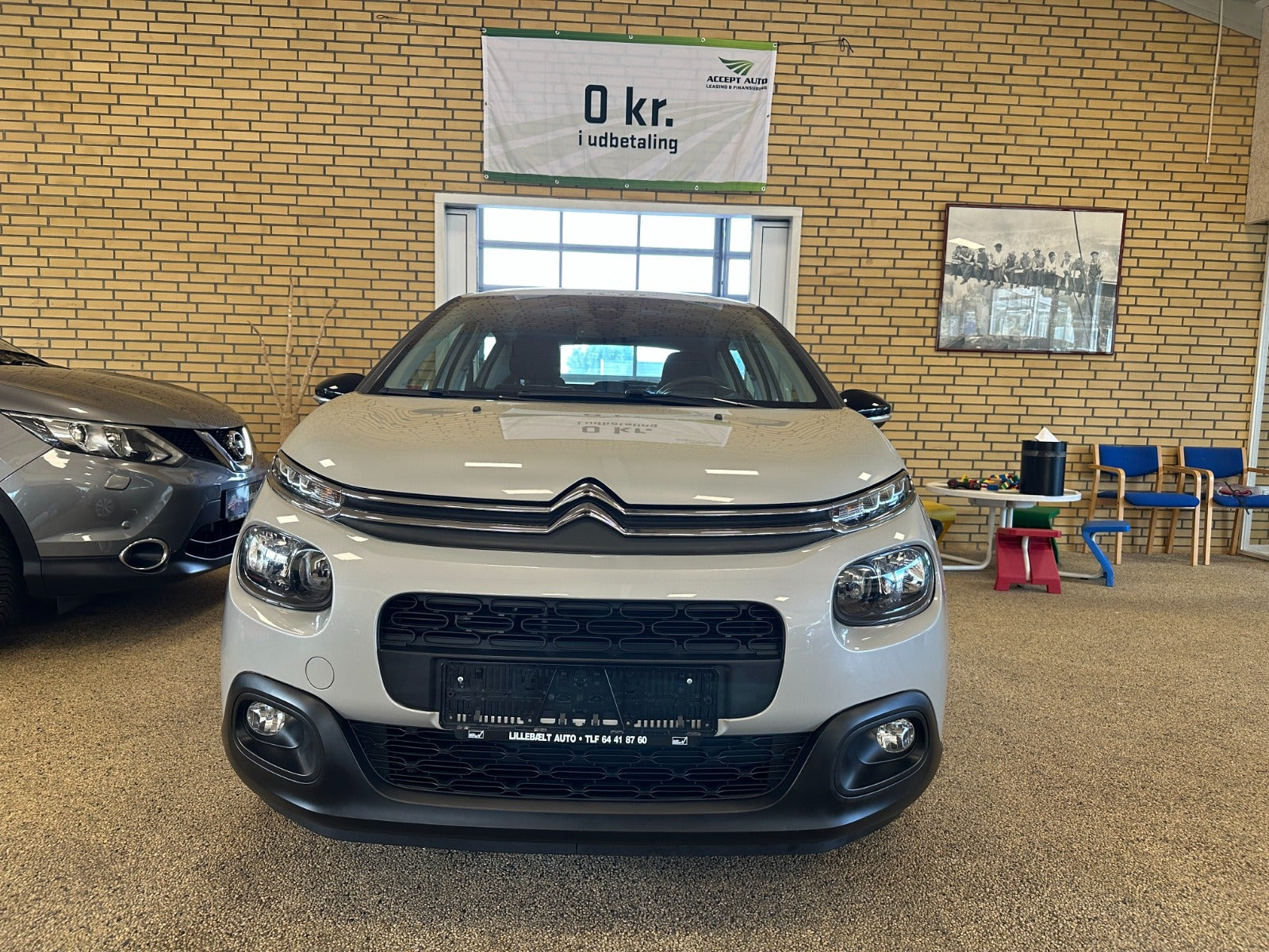 Grå Citroën C3 fra 2018