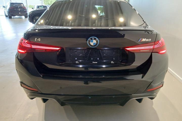 Sort BMW i4 fra 2025