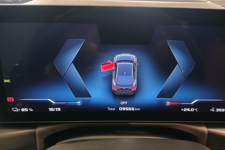 Sort BMW i4 fra 2025