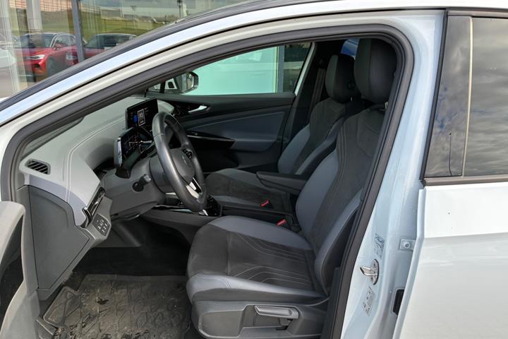 Hvid VW ID.5 fra 2023