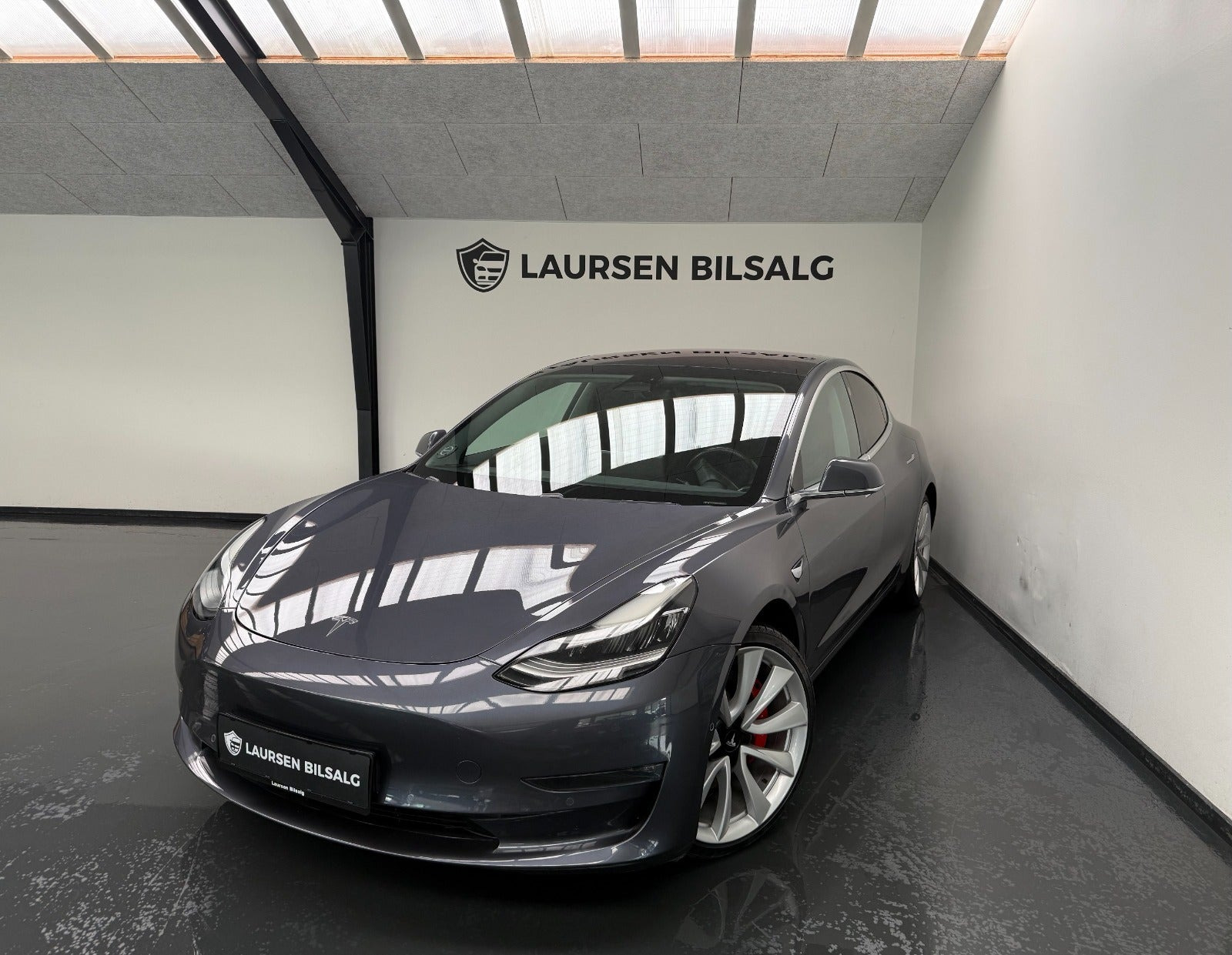 Tesla Model 3 Performance AWD