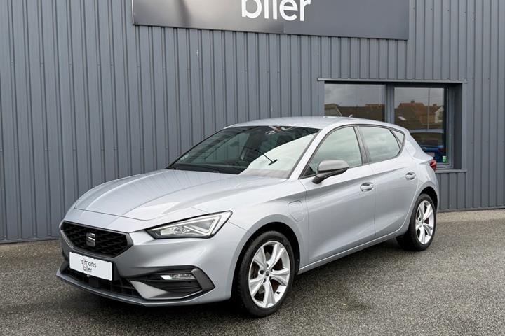 Sølv Seat Leon fra 2021