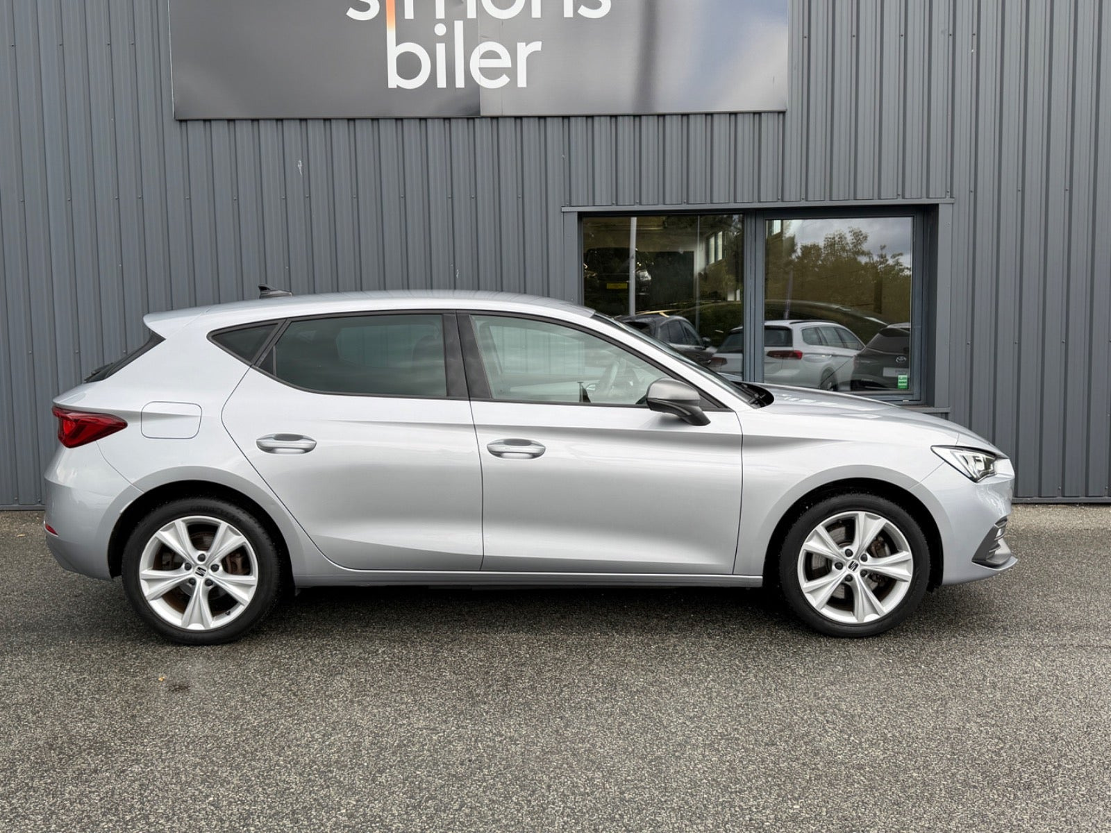 Sølv Seat Leon fra 2021