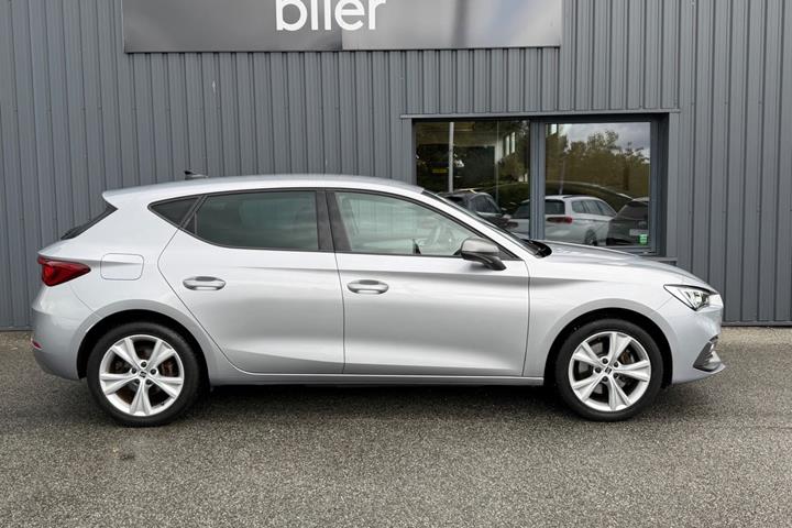 Sølv Seat Leon fra 2021
