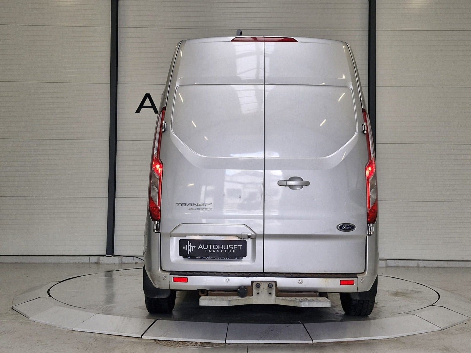Sølv Ford Transit Custom 300 L1 fra 2018