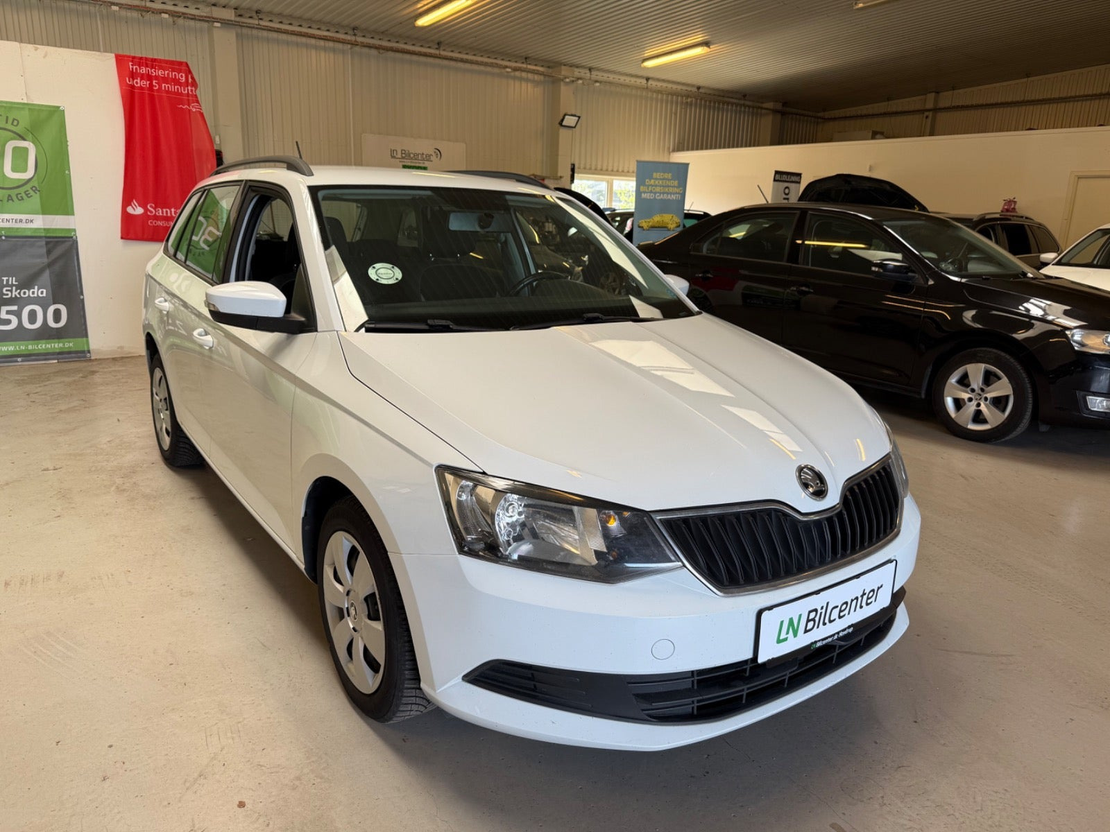 Hvid Skoda Fabia fra 2017