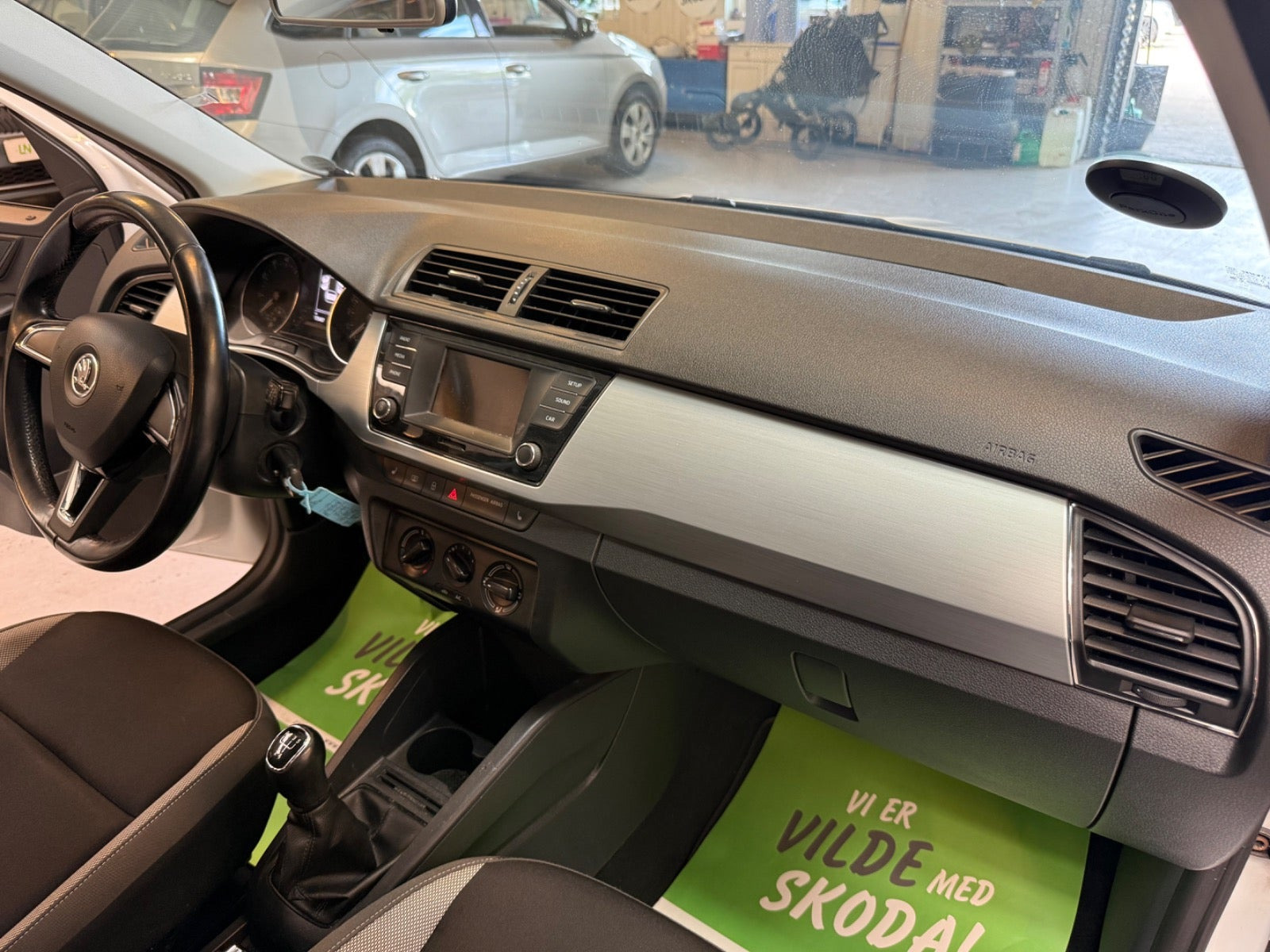 Hvid Skoda Fabia fra 2017