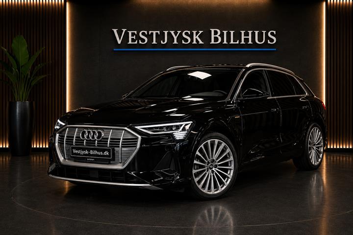Sort Audi e-tron fra 2022