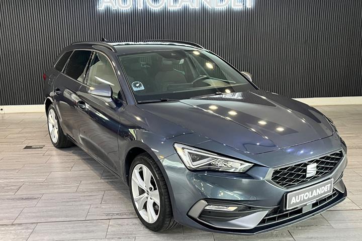 Grå Seat Leon fra 2021