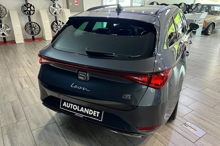 Grå Seat Leon fra 2021