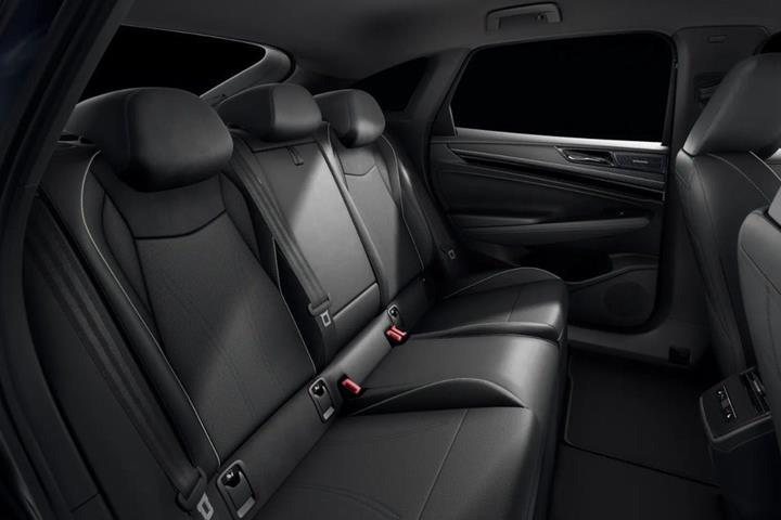 Sort VW ID.7 fra 2025