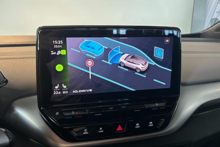 Blå VW ID.4 fra 2023