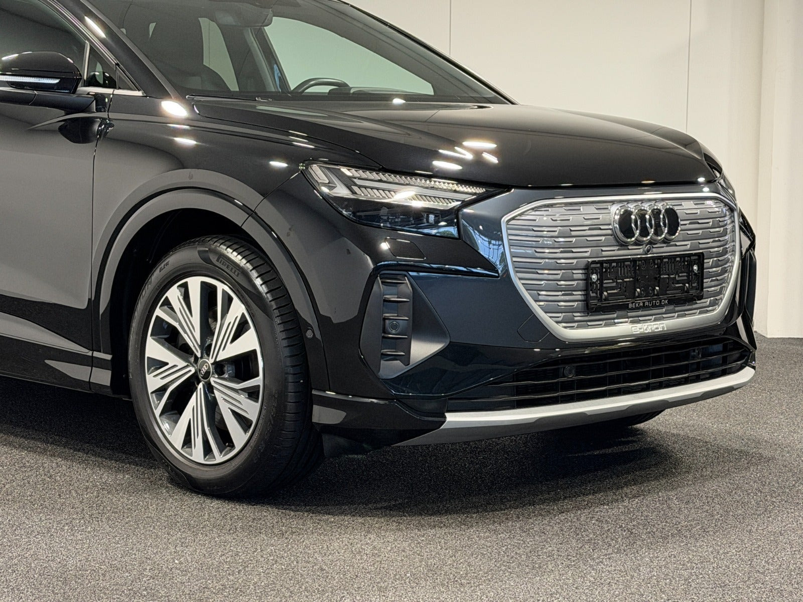 Sort Audi Q4 e-tron fra 2023