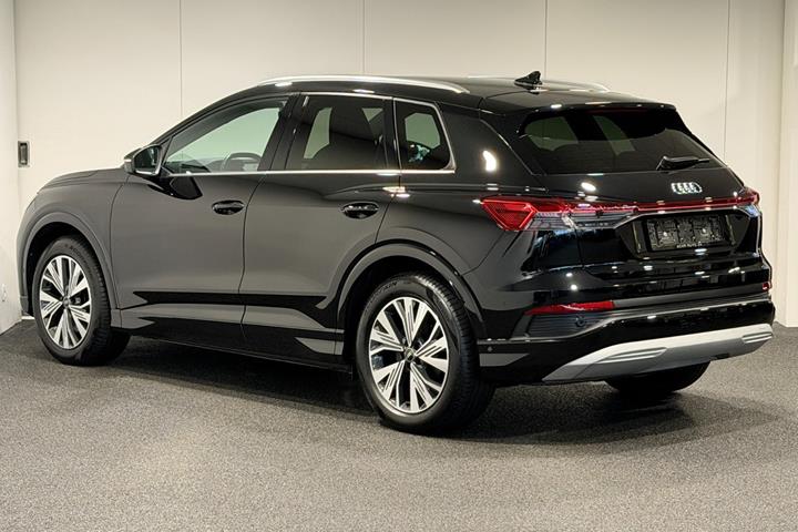 Sort Audi Q4 e-tron fra 2023