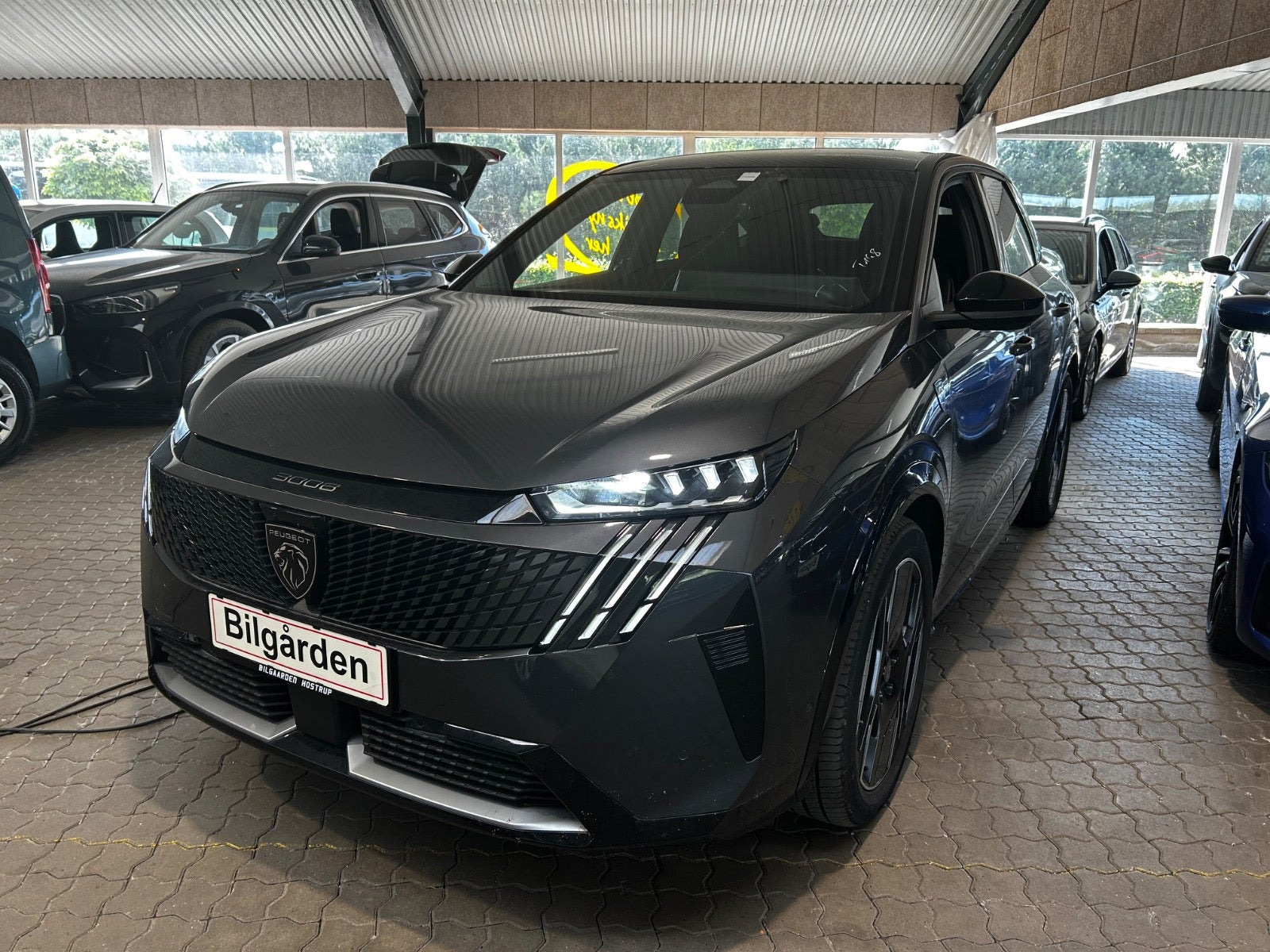 Peugeot e-3008 77 GT Pack