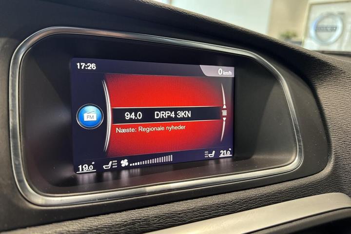 Hvid Volvo V40 fra 2018