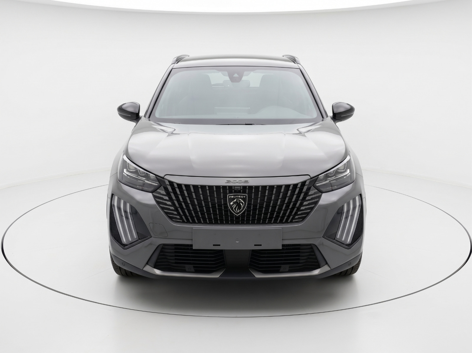 Grå Peugeot e-2008 fra 2025