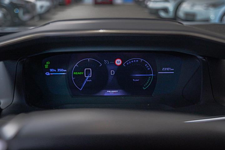 undefined Peugeot e-2008 fra 2025