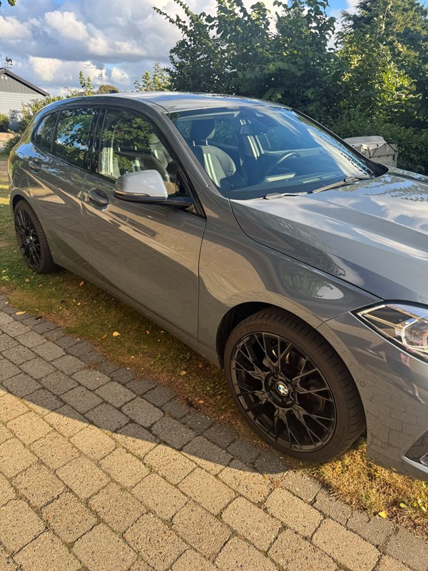 undefined BMW 118i fra 2020
