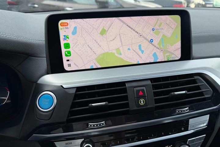 Sort BMW iX3 fra 2021