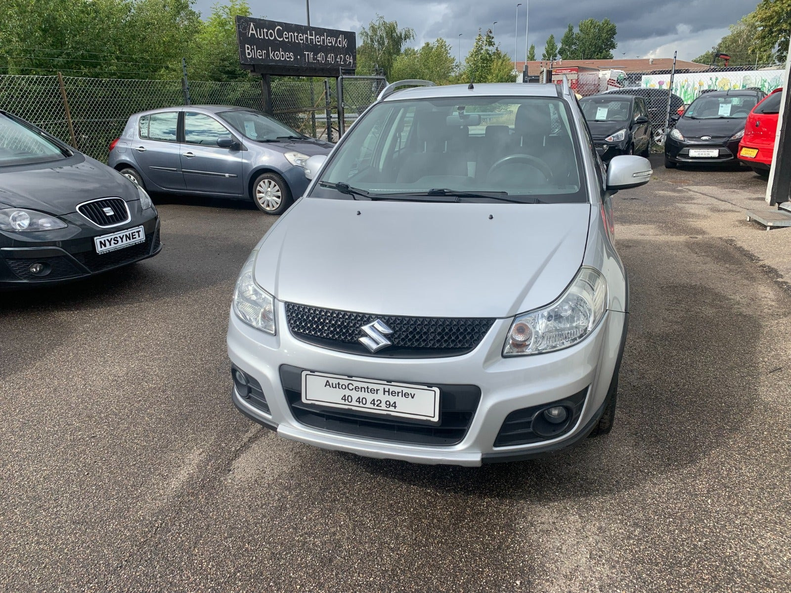 Sølv Suzuki SX4 fra 2014