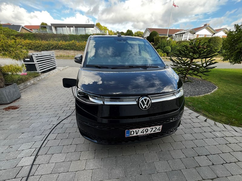 undefined VW Multivan fra 2023