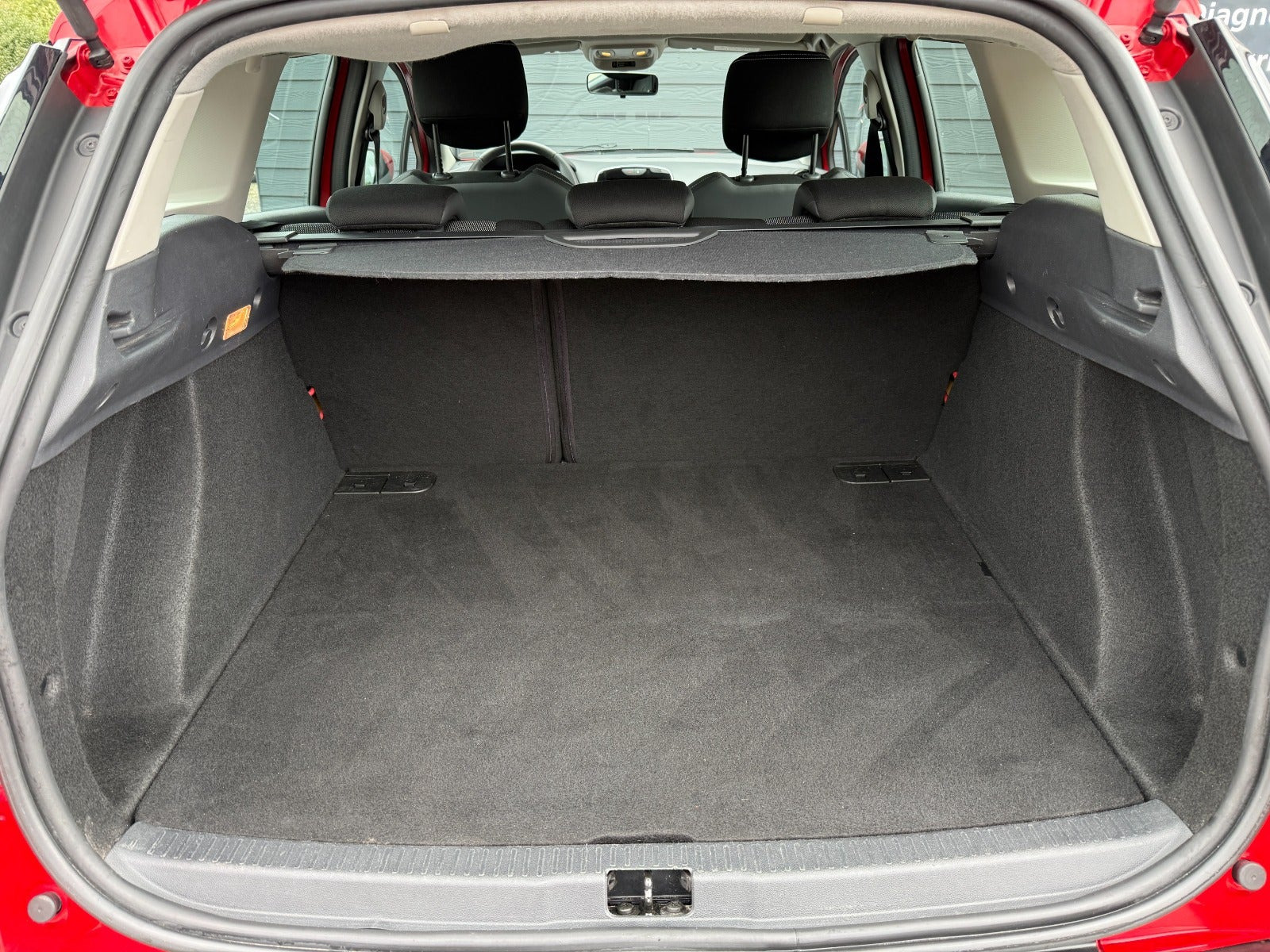 Rød Renault Clio IV fra 2017