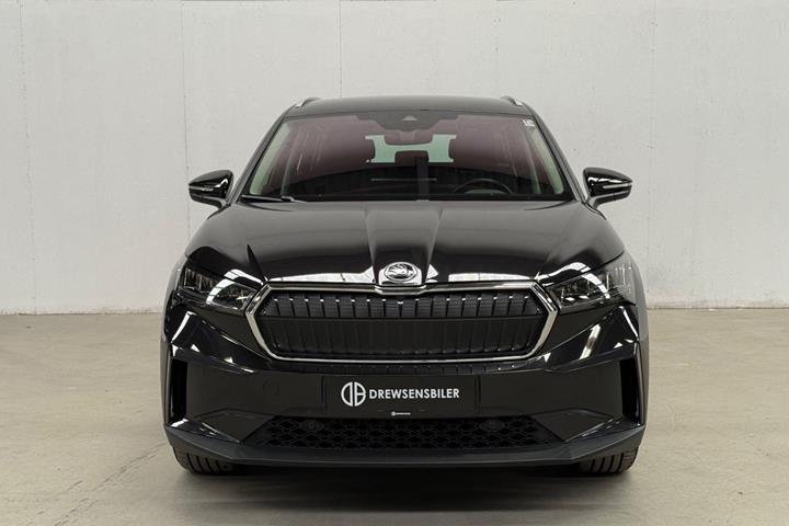 Sort Skoda Enyaq fra 2022