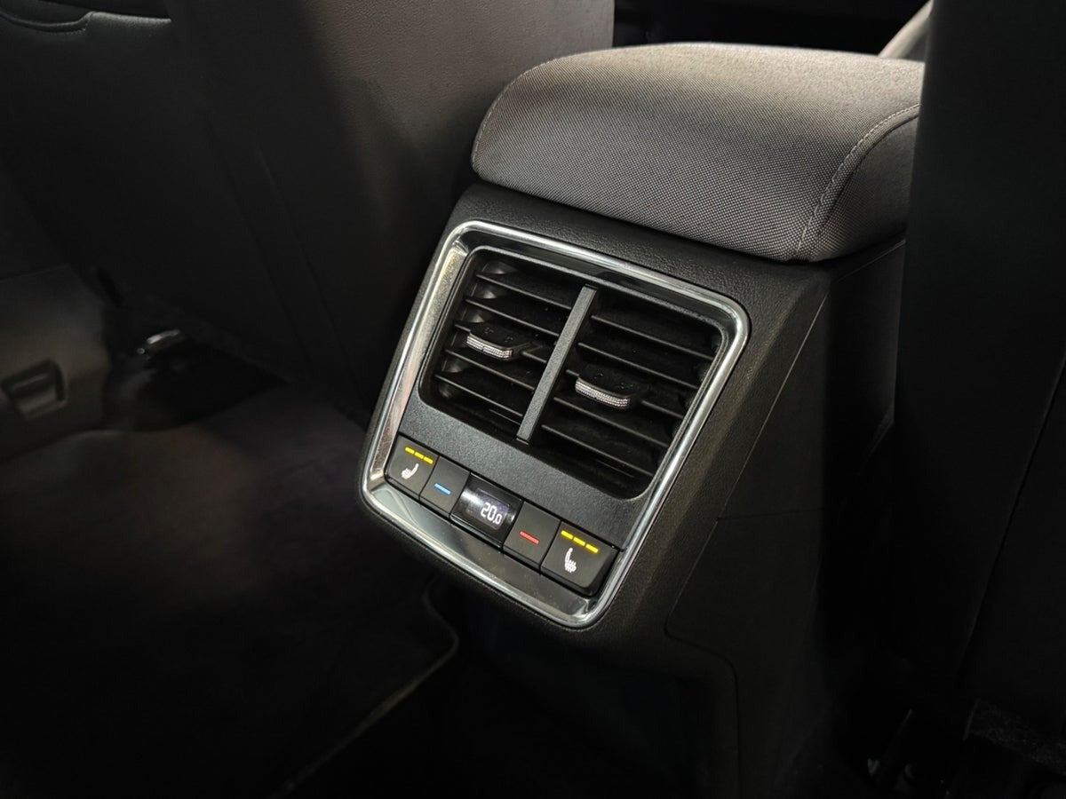 Sort Skoda Enyaq fra 2022