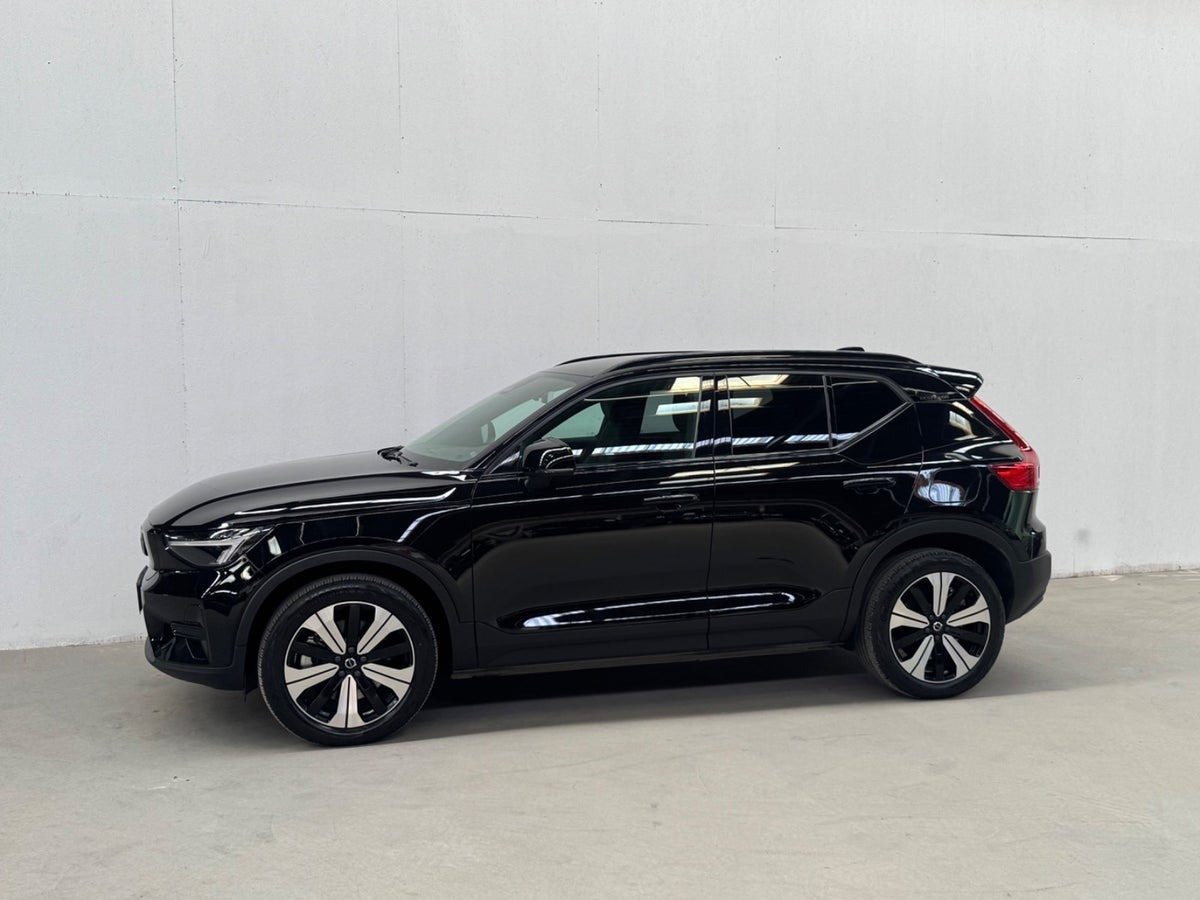 Volvo XC40 P6 ReCharge Core
