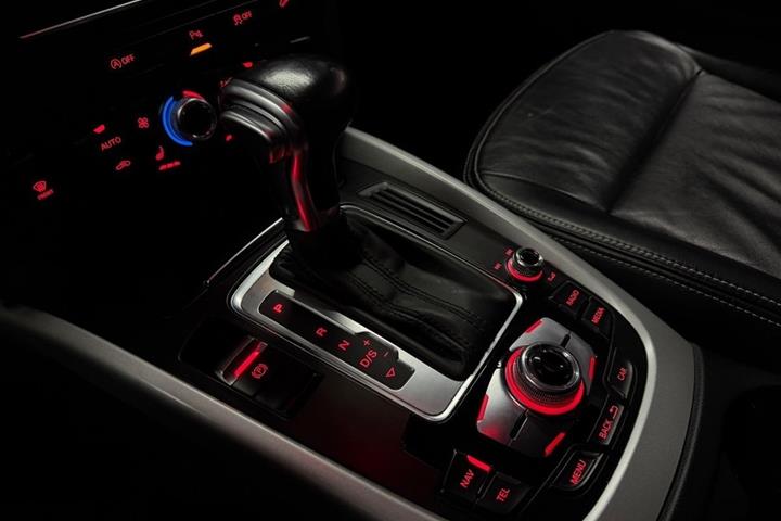 Hvid Audi Q5 fra 2016